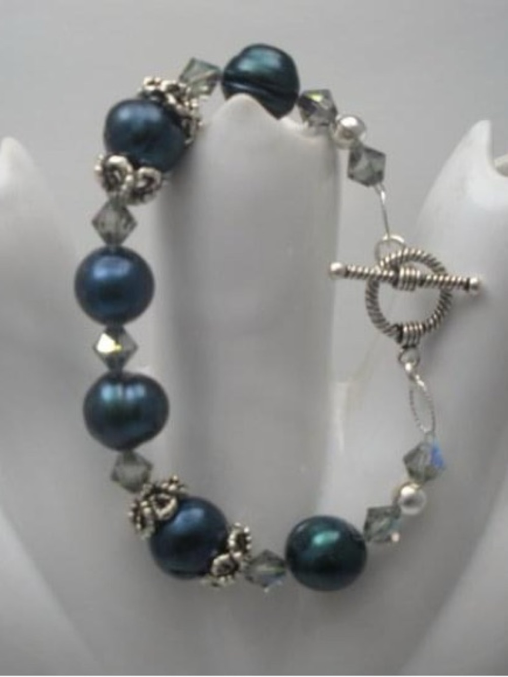 Handcrafted Navy Pearl Bracelet with Silver Accents